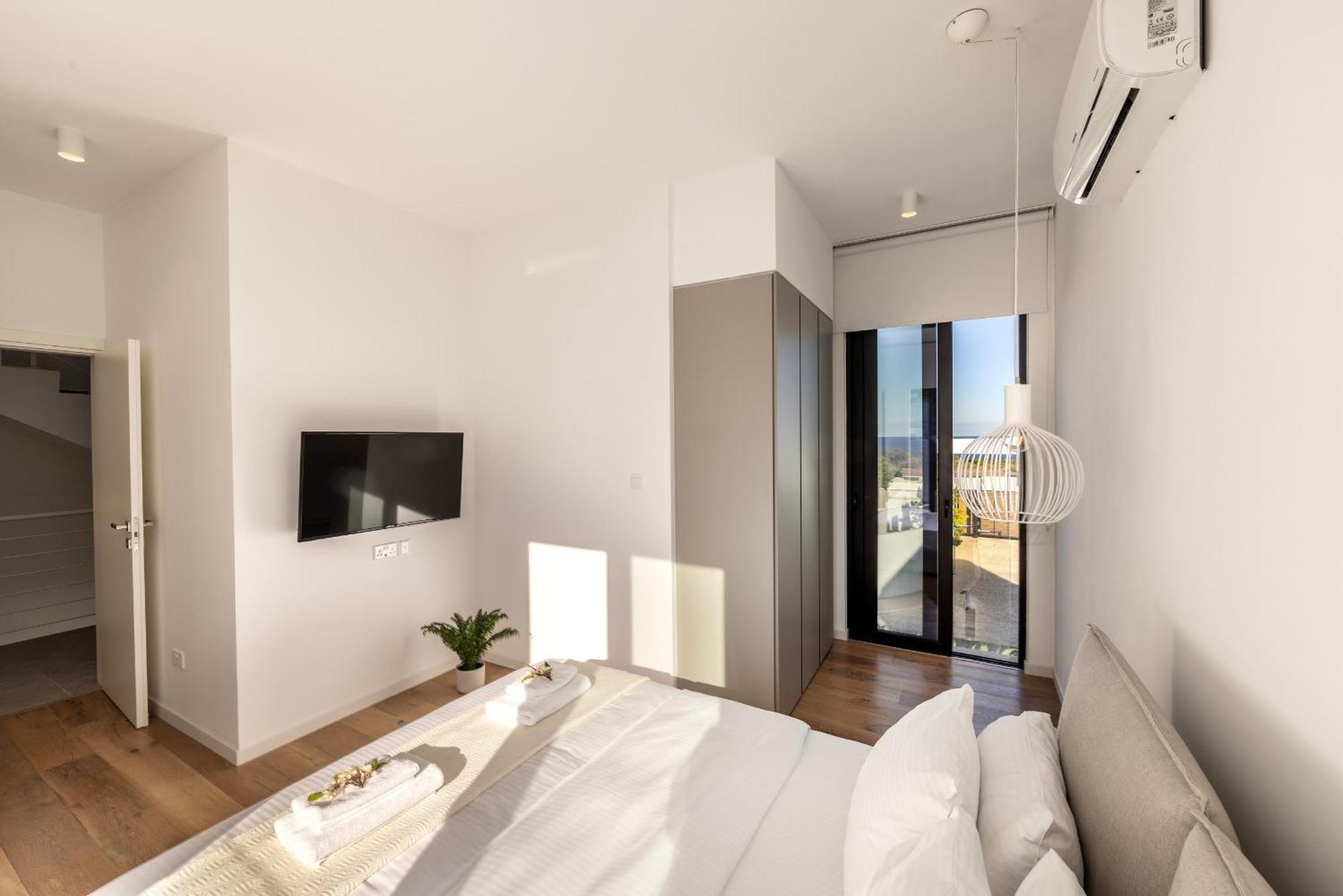 Periyiali Seaside 33 Вилла Протарас